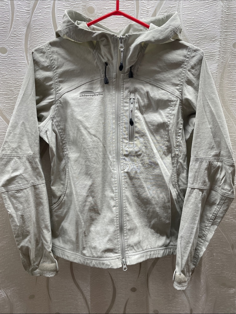 Chlorophyte Women's Hooded Utility Jacket in Light Sage